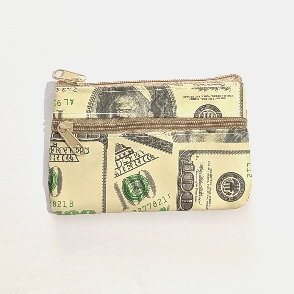 Stylish Cream Money Print Women's Coin Purse NWOT